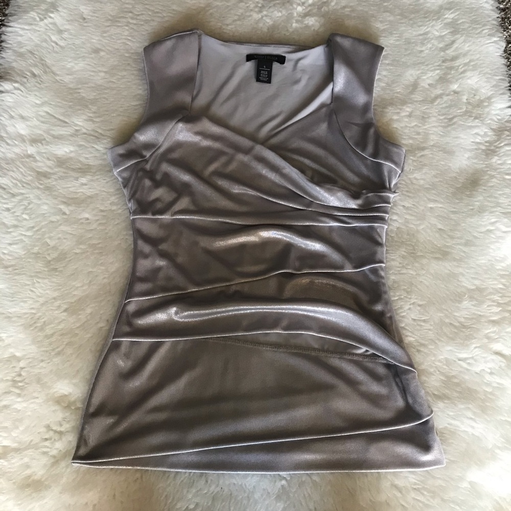 White house Black market Women’s Top size S